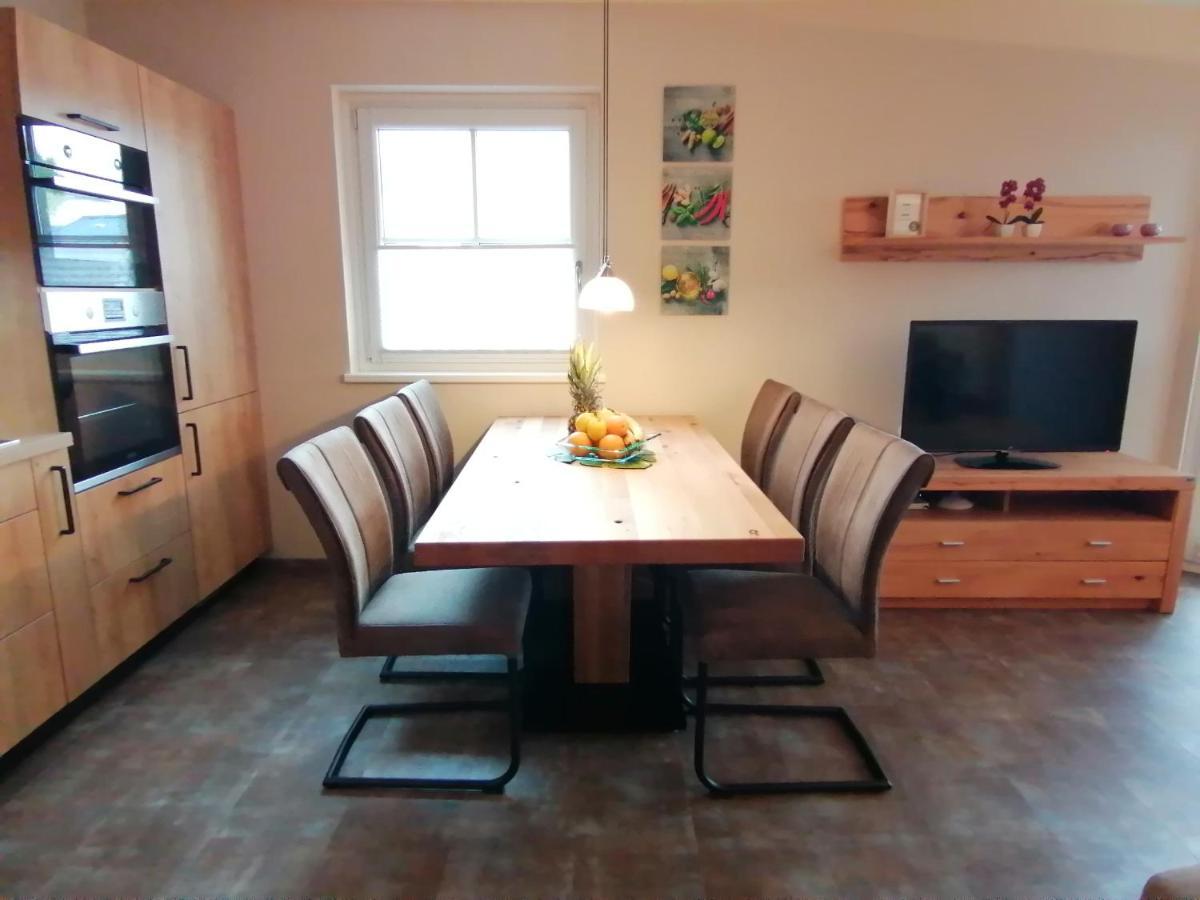Komfort Appartements Serviced By Auhof Kaprun Luaran gambar