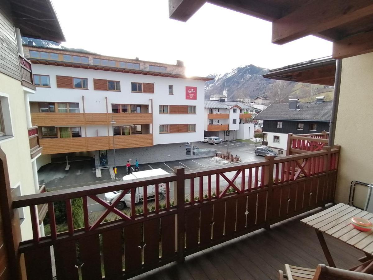 Komfort Appartements Serviced By Auhof Kaprun Luaran gambar