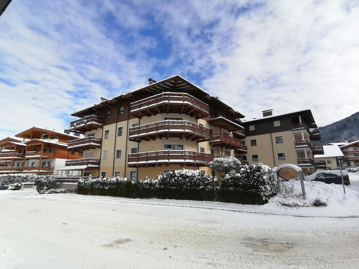 Komfort Appartements Serviced By Auhof Kaprun Luaran gambar